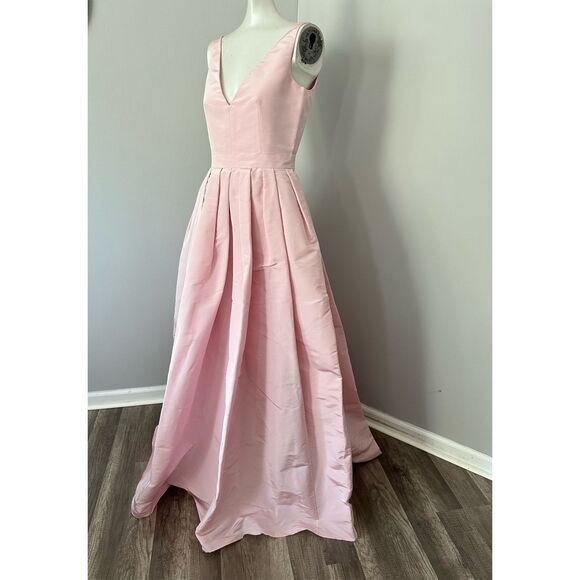 Alexander McQueen Pleated Silk Gown US 4 $4800 - Picture 6 of 10